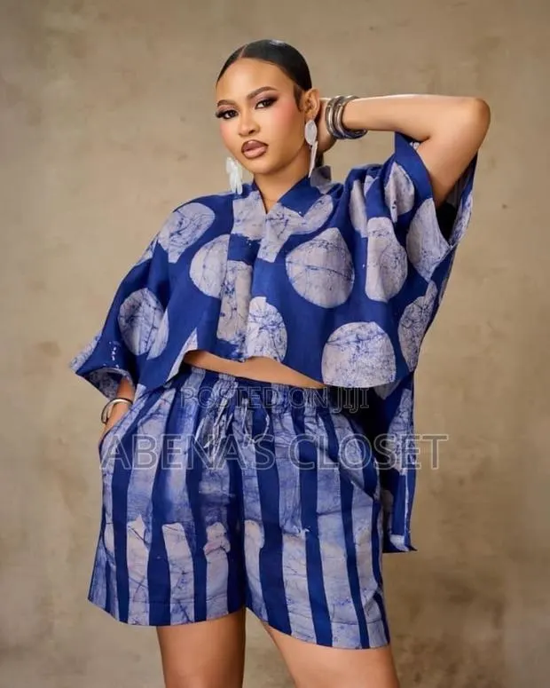 Ready to Wear · Photo 1
