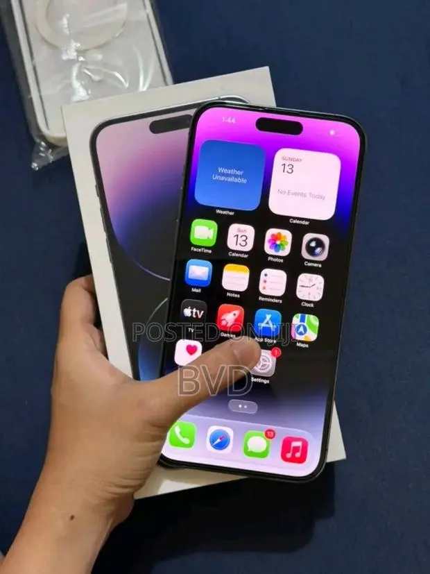 Apple iPhone 14 Pro Max 128 GB Black · Photo 1