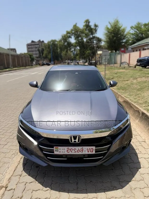 Honda Accord Touring 2.0T 2021 Gray · Photo 1