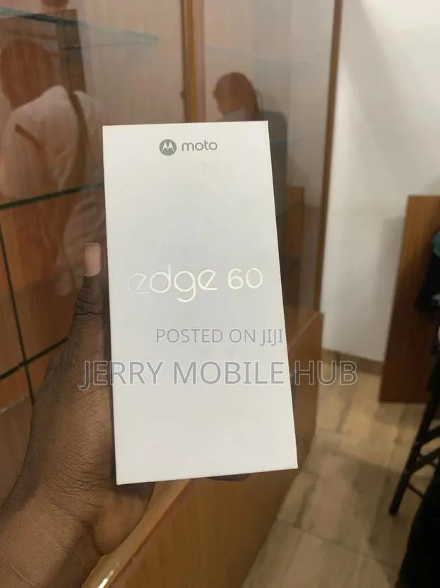 New Motorola Edge 60 Fusion 256 GB Black · Photo 1