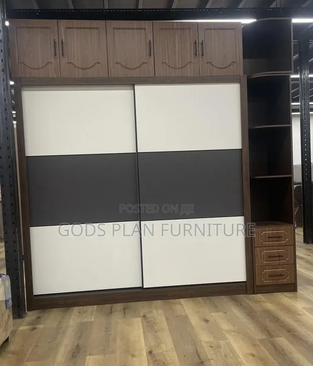 Sliding Wardrobe · Photo 1