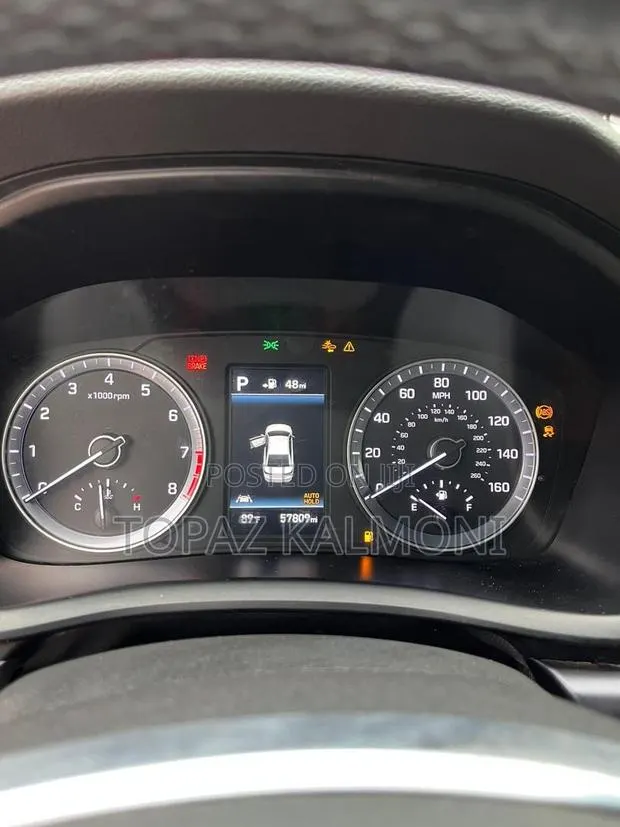 Hyundai Sonata 2019 Red · Photo 1