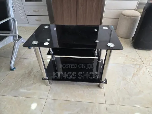 Glass Tv Stand · Photo 1