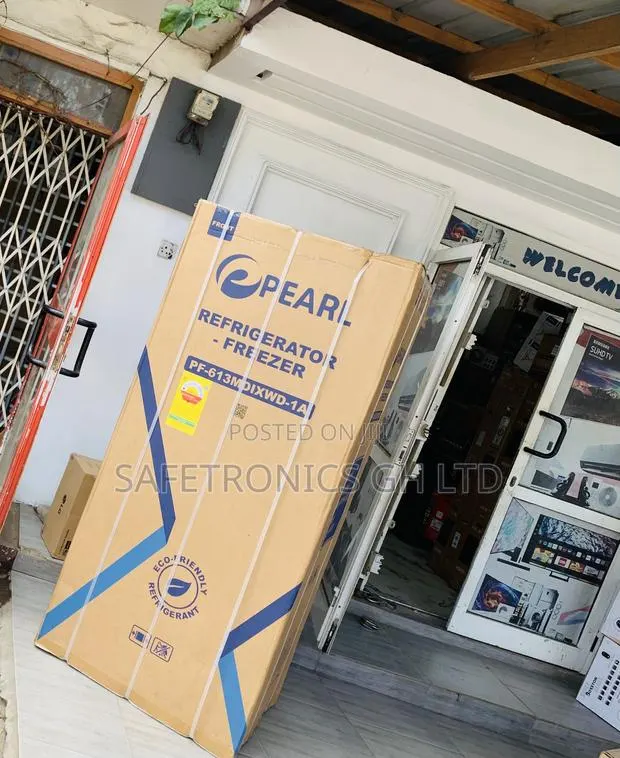 Newest Update PF-613MDIXWD-1A Pearl 421L 4-Door Side-by-Side · Photo 1