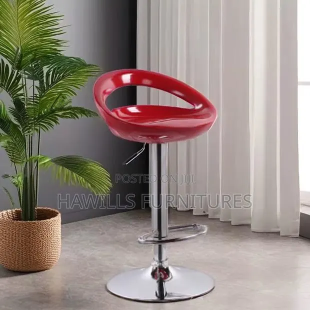 Rotatable Bar Stool · Photo 1