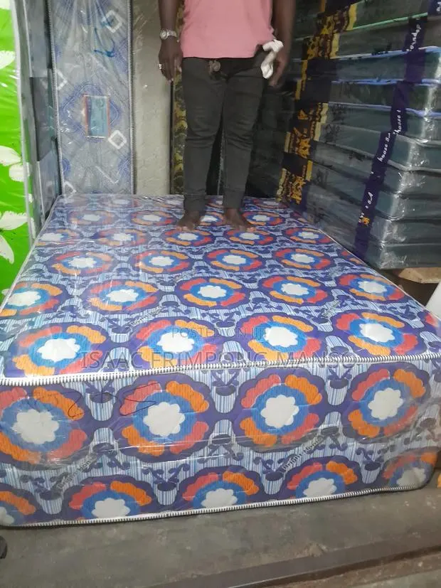 16" Super High Density Double Mattress · Photo 1