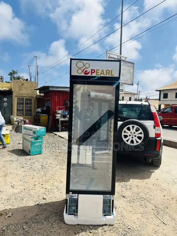 Get a New PVC-424 400L Display Fridge Single Door · Photo 1