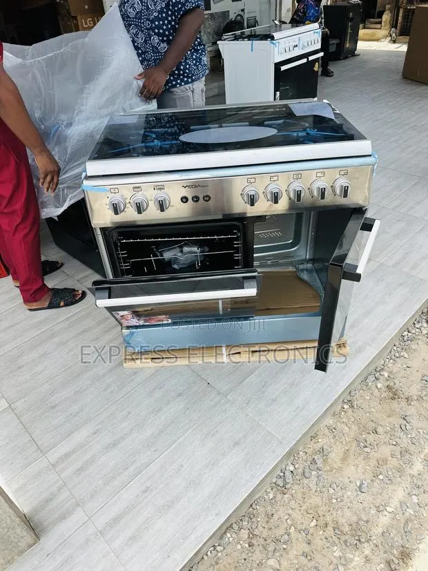 Newly Sealed In Box Gas Cooker Oven Grill Rotisserie 5burner 60/90 · Photo 1