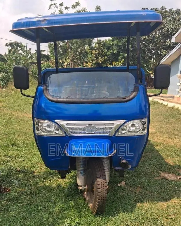 New Motorcycle 2025 Blue · Photo 1