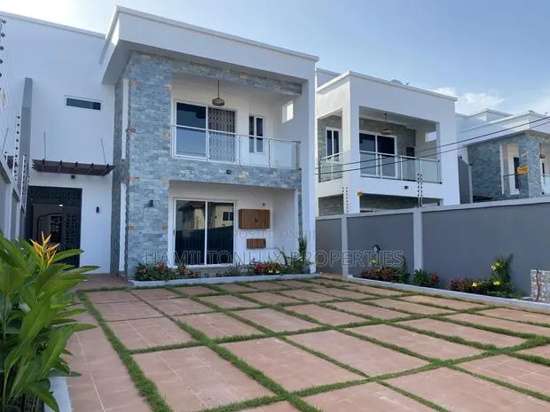 3bdrm Duplex in Adjiringano Refinery, Otano for rent · Photo 1