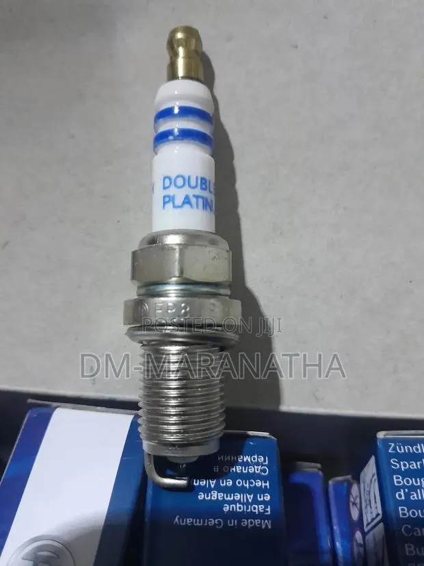 Bosch 16 Short Spark Plugs Per Piece · Photo 1