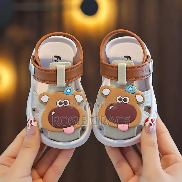 Sandals for Kids · Photo 2