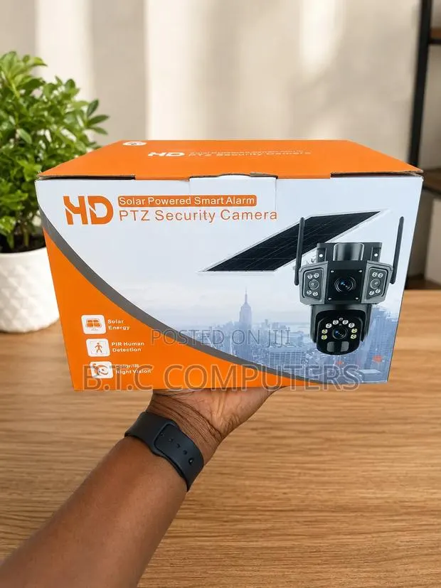 Solar PTZ Security Camera · Photo 1