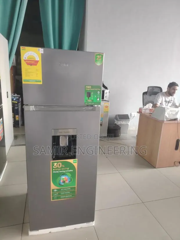 Fresh Fast: Syinix 210l Fridge With Built-in Dispenser · Photo 1