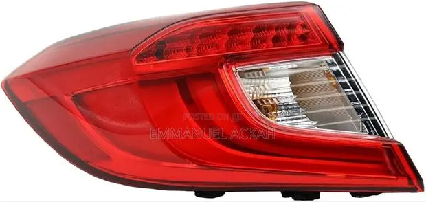 Honda Accord 2018 to 2021 Taillight and Bootlight · Photo 1