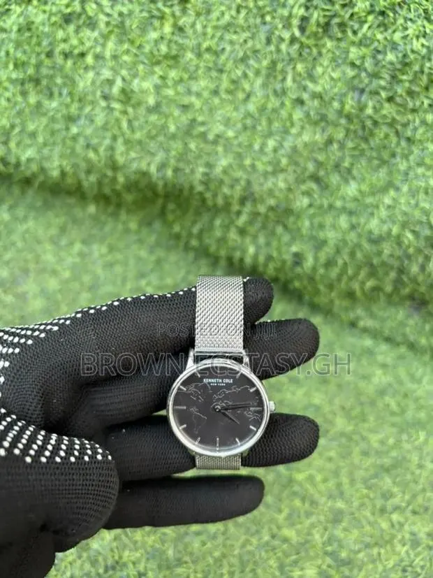 Original Kenneth Cole Ladies Watch · Photo 1