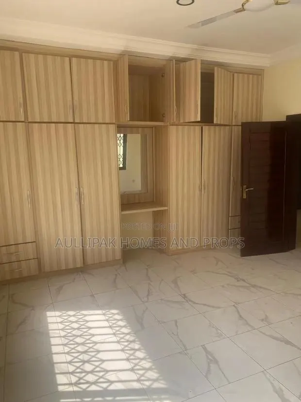 3bdrm House in Lakeside for rent · Photo 1