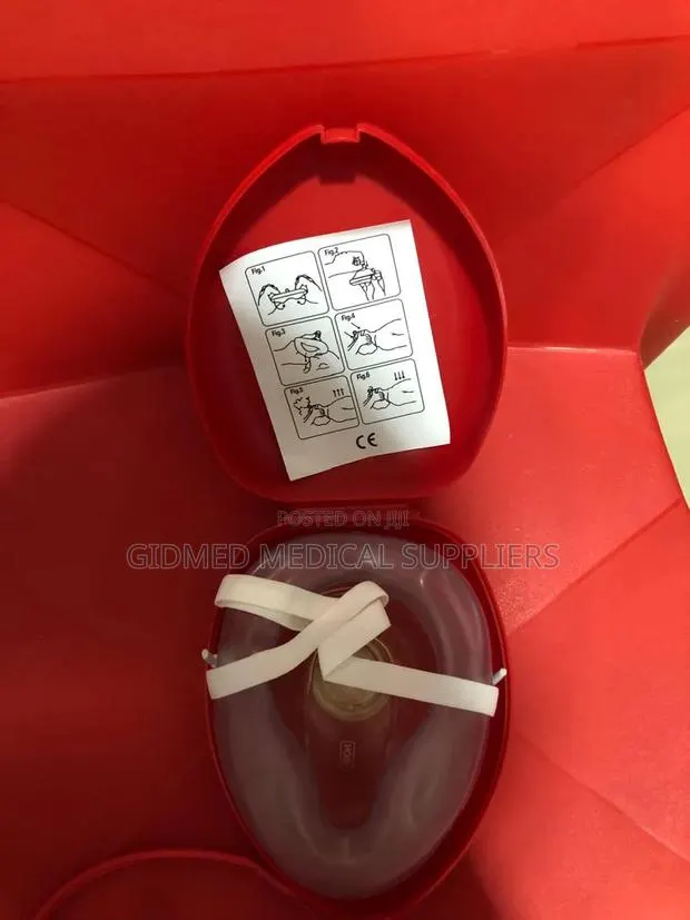 CPR Mask or Pocket Mask · Photo 1