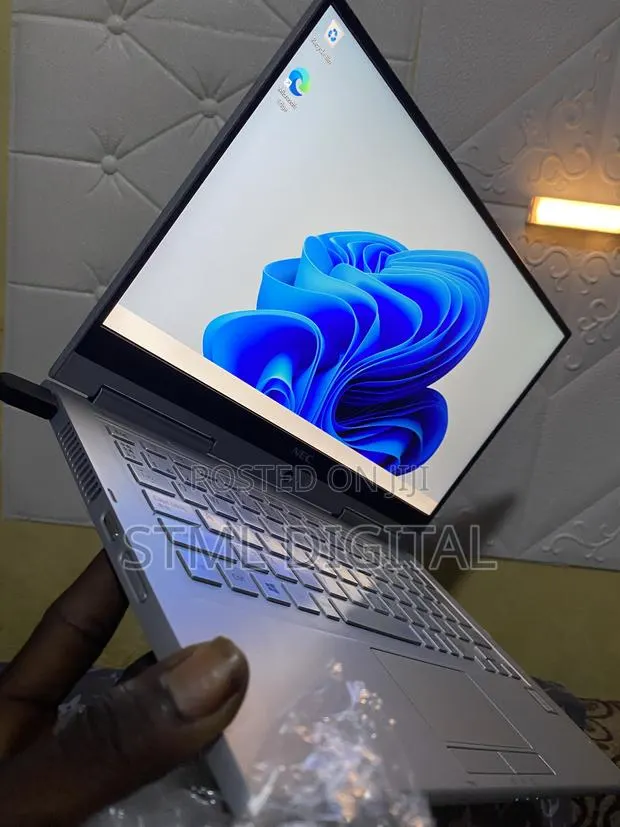Laptop NEC N22A 4GB Intel Core i5 SSD 128GB · Photo 1