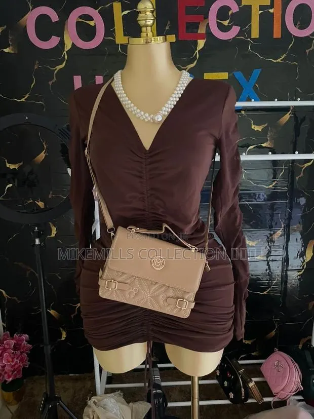 Ladies Dresses · Photo 1