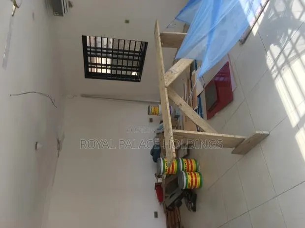 3 Bedroom With 1 Boy’S Cotters for Sale · Photo 1