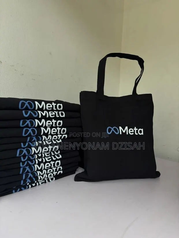 Tote Bag With Branding · Photo 1