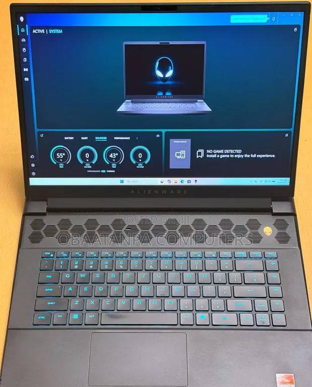 New Laptop Dell Allienware M18 R1 48GB Intel Core i7 SSD 1T · Photo 1