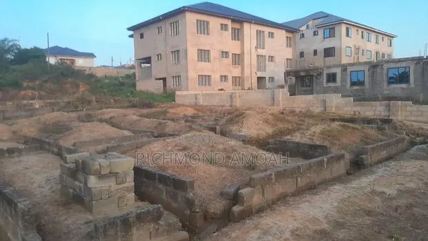 A Residential Plot With Footings for Sale at Race Course · Photo 1