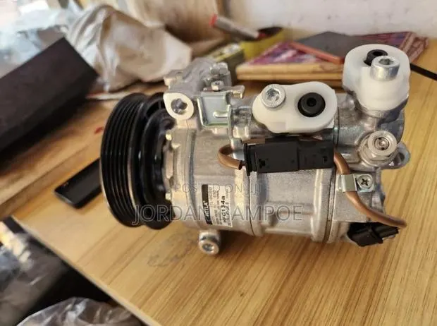Mercedes Benz GLE AC Compressor · Photo 1