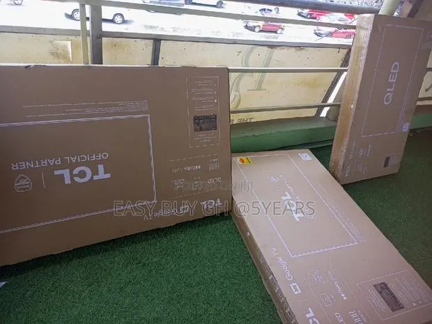 Blissful 50inches TCL More Goofy Life Tv · Photo 1