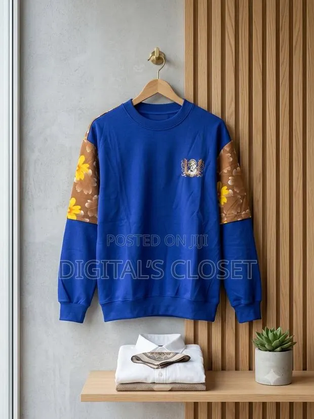 Hoddie Long Sleeve · Photo 1