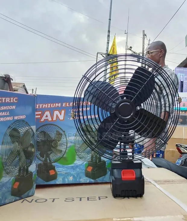 Rechargeable Solar Desk Fan · Photo 1