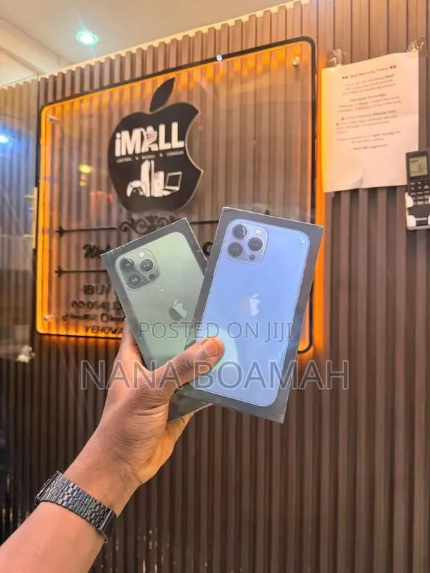 New Apple iPhone 13 Pro Max 128 GB Blue · Photo 1
