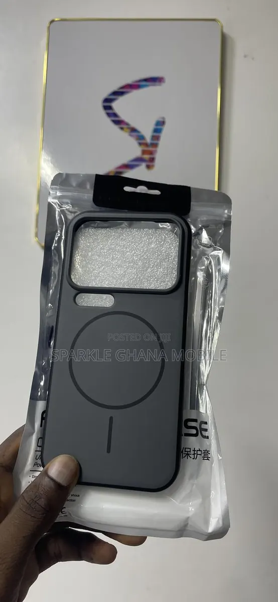Xiaomi 17 Pro Max Case · Photo 1