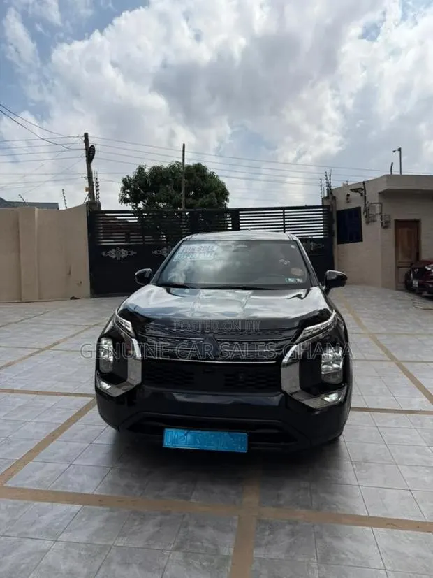 Mitsubishi Outlander Sport SE 2023 Black · Photo 1