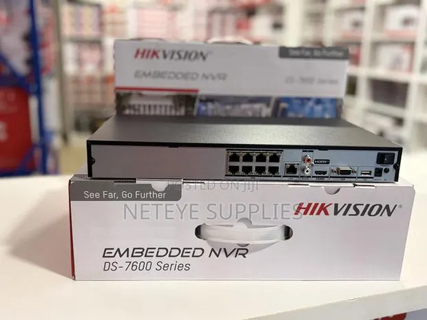 Hikvision NVR 8 Channel DS-7608NI-Q2/8P · Photo 1