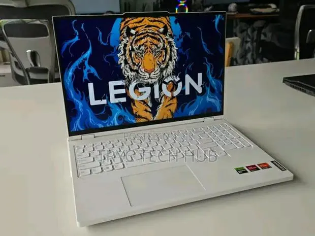 New Laptop Lenovo Legion 5 32GB AMD Ryzen 9 SSHD (Hybrid) 1T · Photo 1
