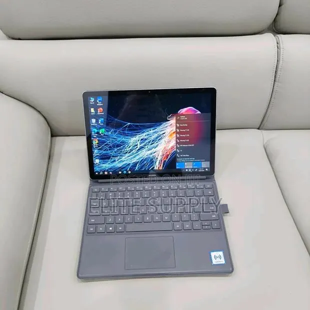 New Laptop Huawei MateBook 13 WRT-W19E 16GB Intel Core i5 SSD 512GB · Photo 1