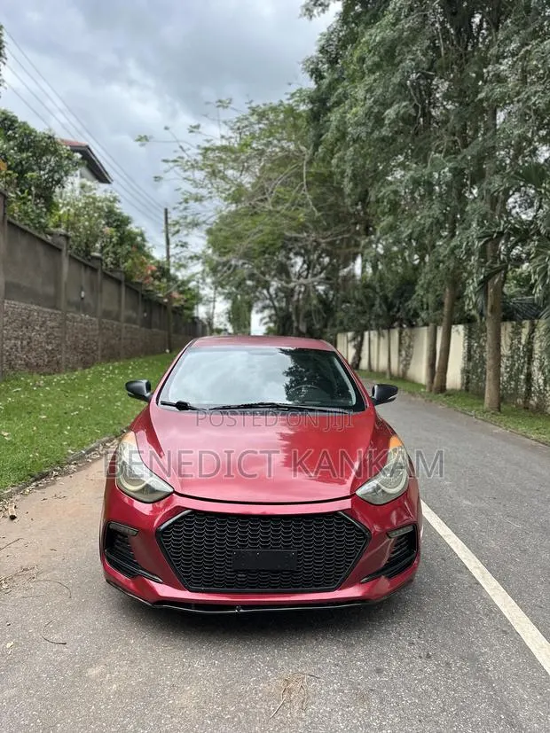 Hyundai Elantra SE 4dr Sedan (1.8L 4cyl 6A) 2015 Burgundy · Photo 1