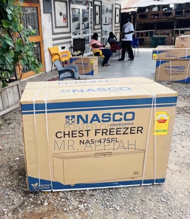 Premium Sufficient Nasco NAS-475FL 1 Door Chest Freezer(Black). · Photo 1