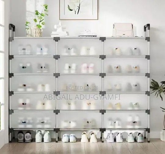 Shoe and Bag Rack · Photo 1