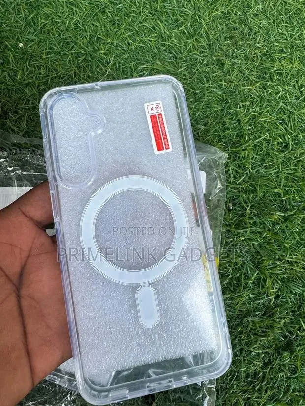 Samsung Galaxy A16 ,A55 and S24 Fe Transparent Case · Photo 1