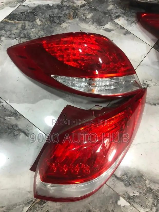 Hyundai Veloster Taillight – Premium OEM | Foreign Used · Photo 1