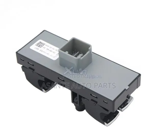 Passat and Golf-5 Power Window Switch · Photo 1