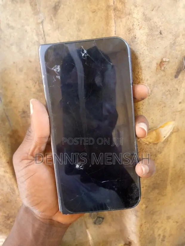 Google Pixel 9 Pro Fold 256 GB Black · Photo 1