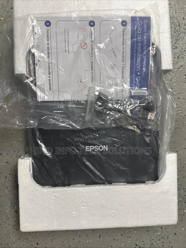 Epson Perfection V39 Flatbed Scanner · Photo 1