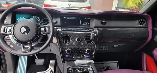 Rolls-Royce Cullinan Black Badge 2024 Black · Photo 1