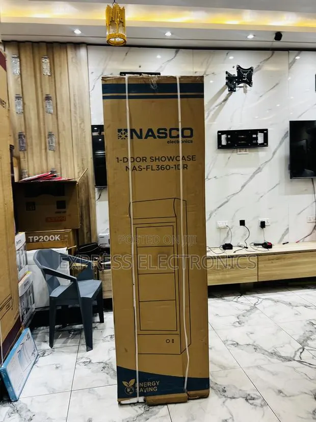 Zealous Sleek Nasco 298L Commercial Beverage Fridge [NAS-FL360-1DR] · Photo 1