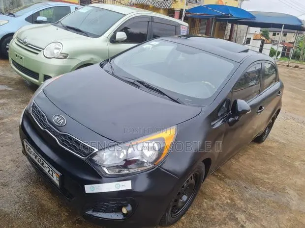 Kia Rio 2013 Black · Photo 5