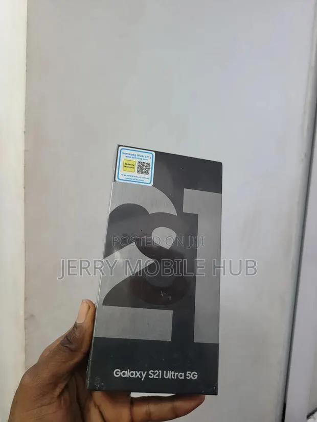 New Samsung Galaxy S21 Ultra 5G 128 GB Black · Photo 1